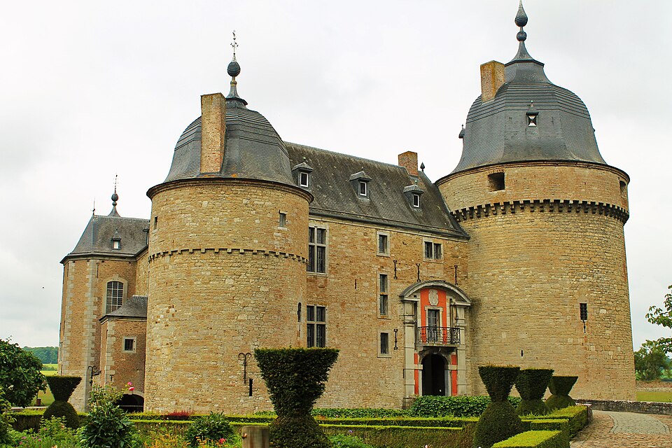Château de Lavaux-Sainte-Anne